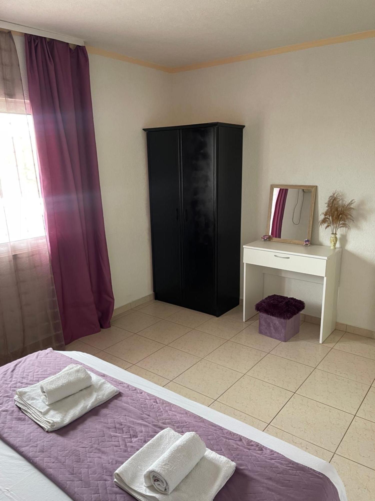 Lux Sereno Village Ulcinj Zimmer foto